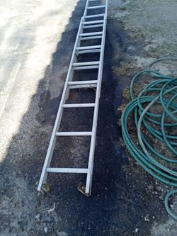Aluminum Extension Ladder