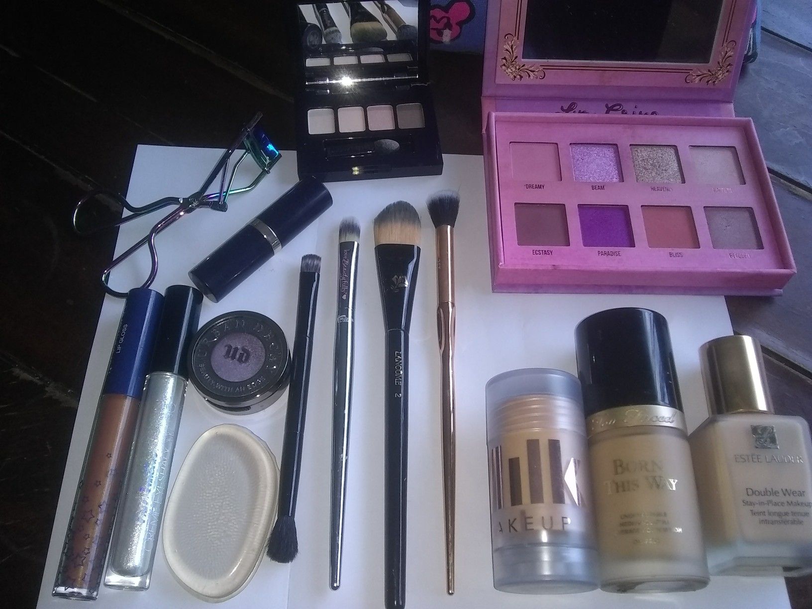 High End Bundle Of Makeup