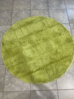 Lime green round shaggy area rug - E88 - 5x5 feet