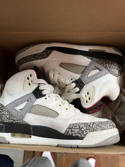 Jordan 3 Spizike White Cement (size 4)