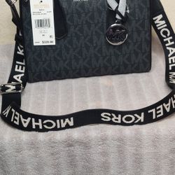 Authentic New Michaelkors