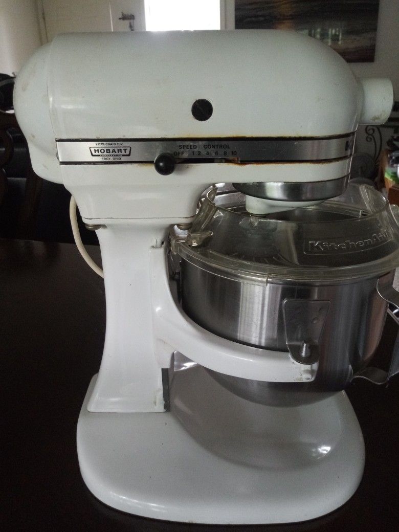 Kitchen Ad Mixer