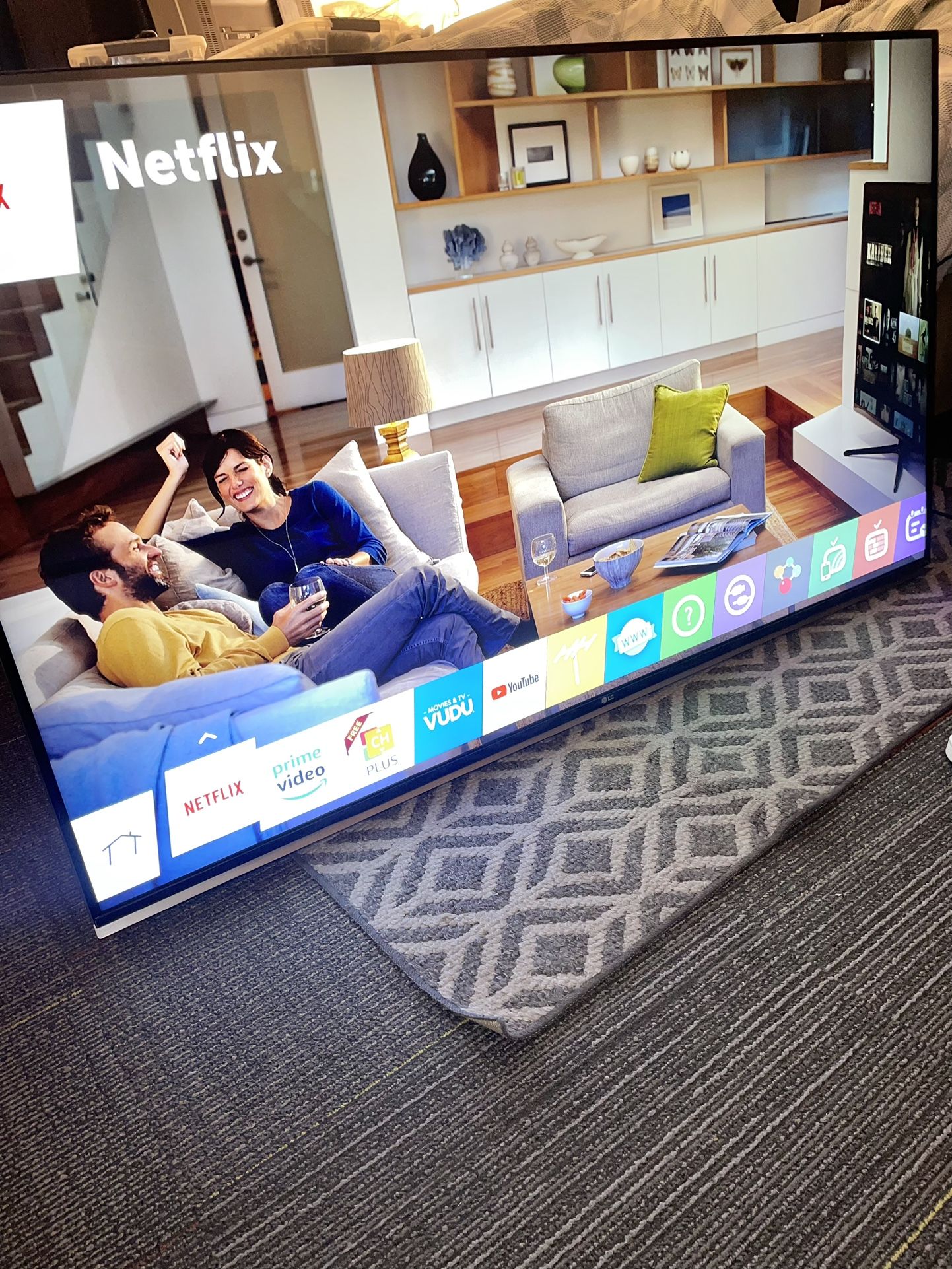 65”LG Cinema 3D 4K 2160p UHD Smart Tv Wifi Model 65UF8500