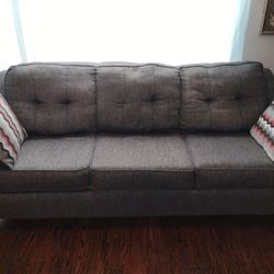 Excellent Condition Sofa and Loveseat Set - Gray with Accent Pillows