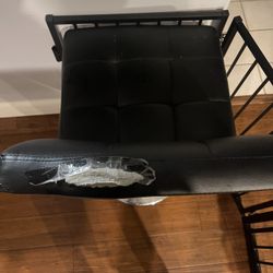 BAR STOOL 