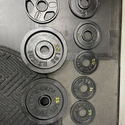 72 1/2 Pounds Of Metal Weights