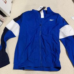 New Men’s Small Reebok Train Woven Light Jacket 