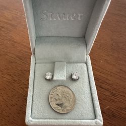 Stauer Diamond Stud Earrings 