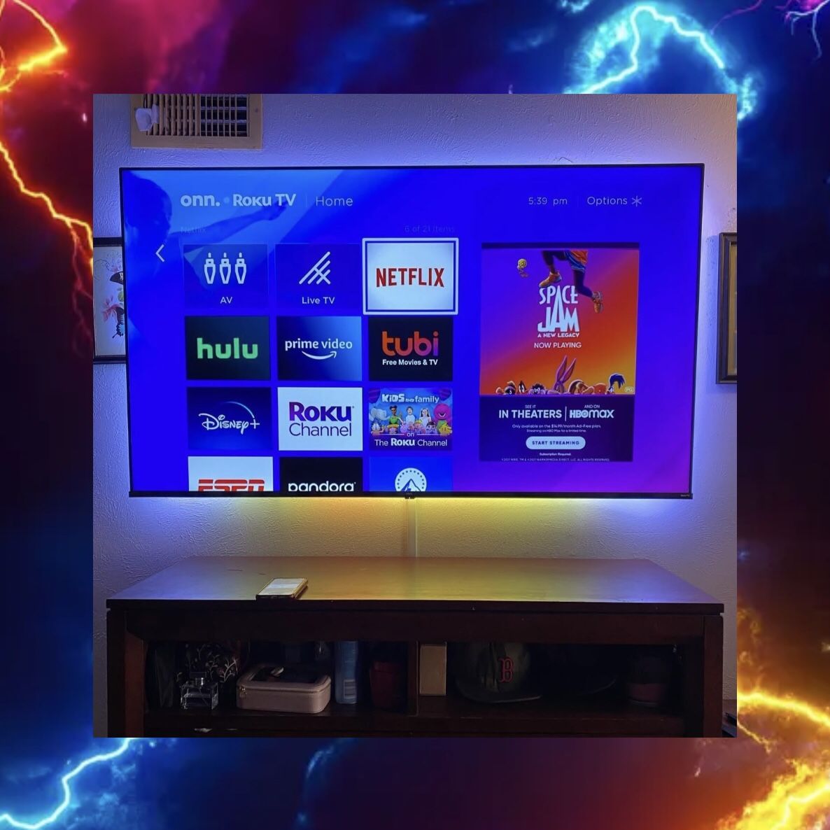 TV MOUNT