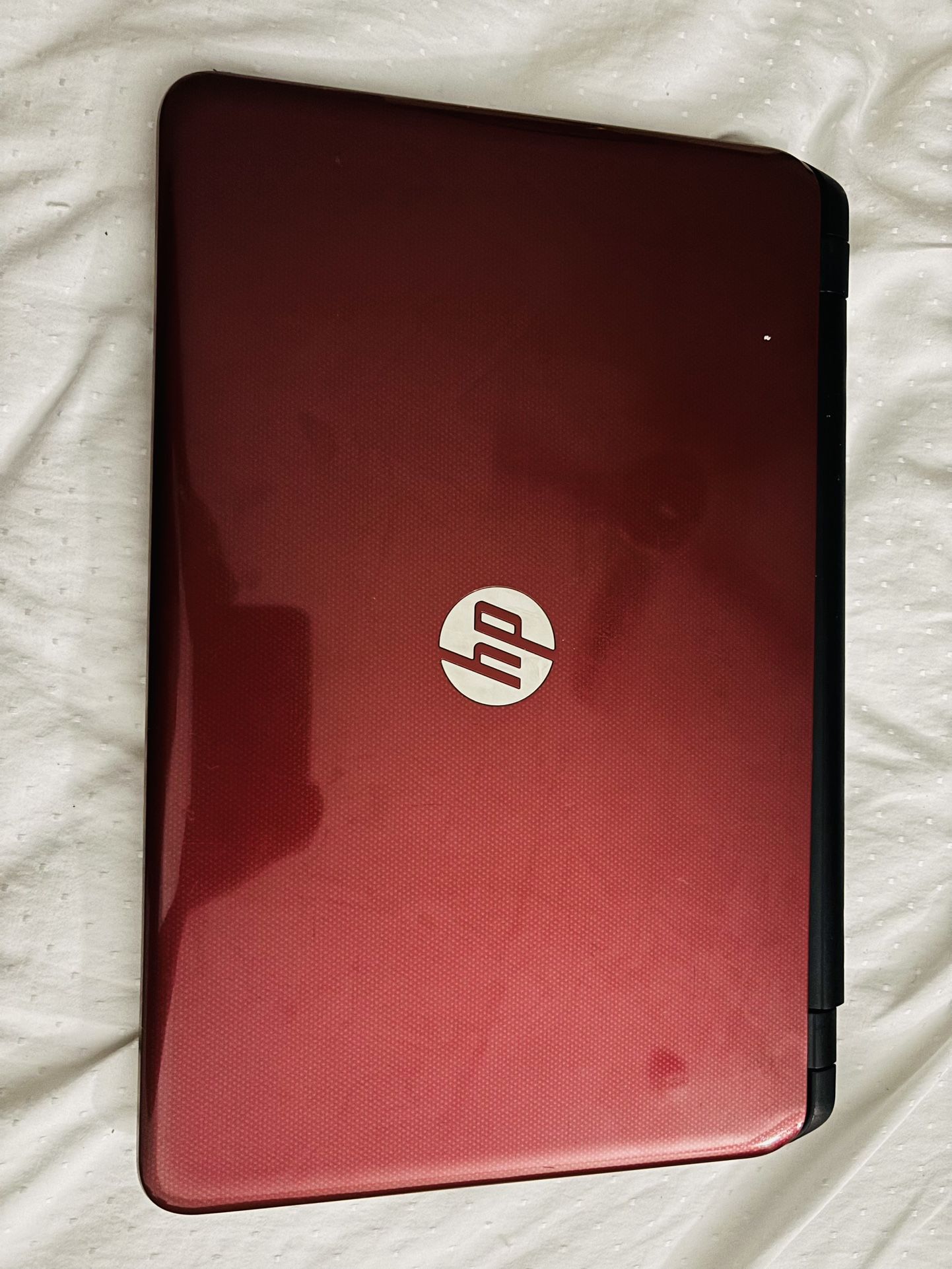 HP Laptop- Perfect Condition !! 2018 Brand New Computer- Barely Touched