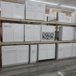 Kitchen Cabinets 