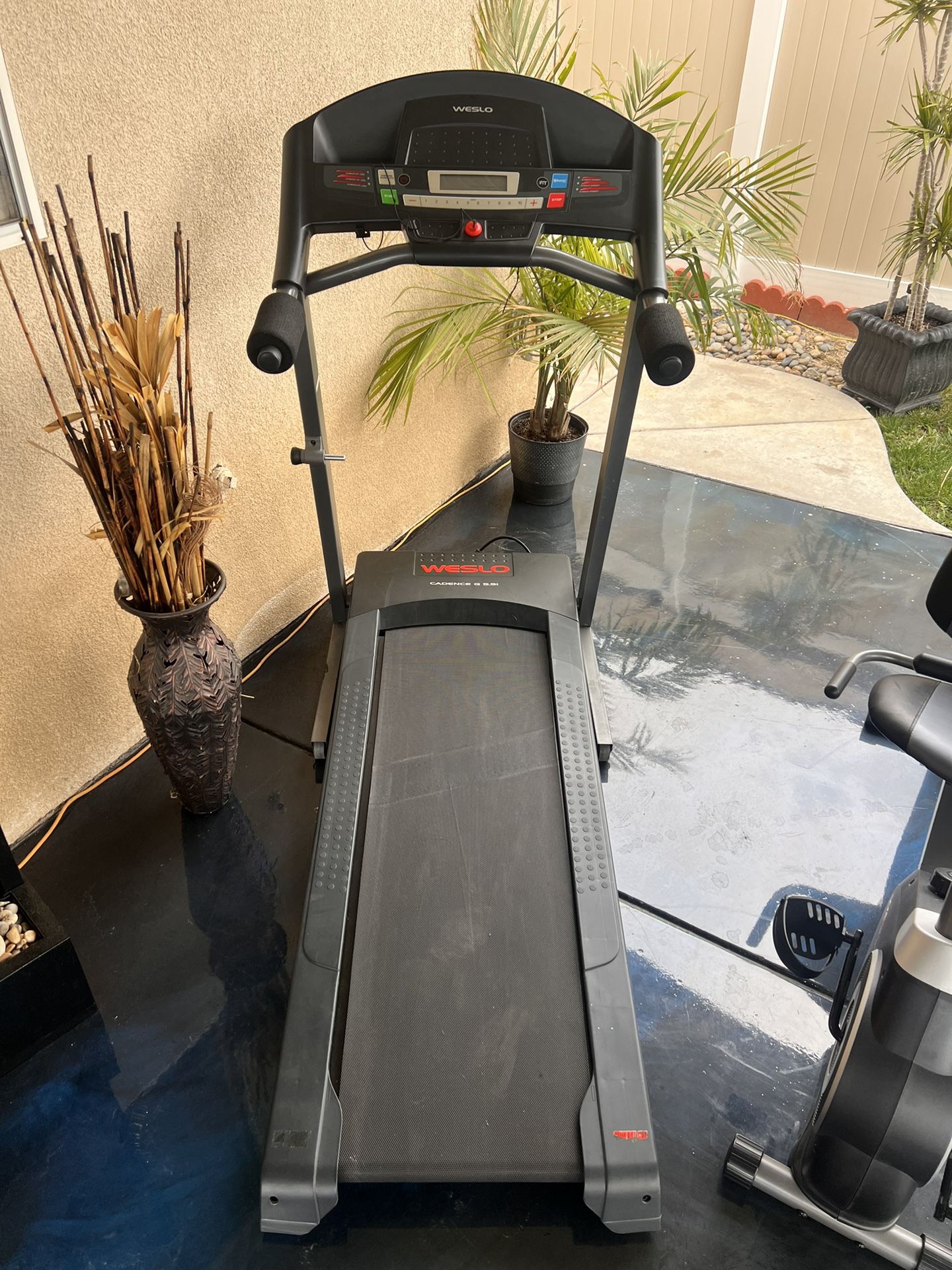Weslo Incline Treadmill 