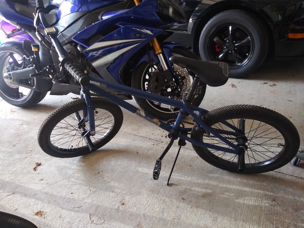20in Mongoose BMX bike