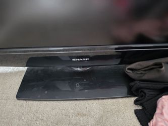 37' Sharp TV