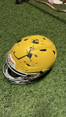 I have a few speed flex and a few F7 Foorball helmets for sale
