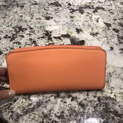 Womens Orange Wallet / Pickup South Denton Only 