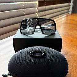 Oakley Sutro Glasses Black Frame Black Lens