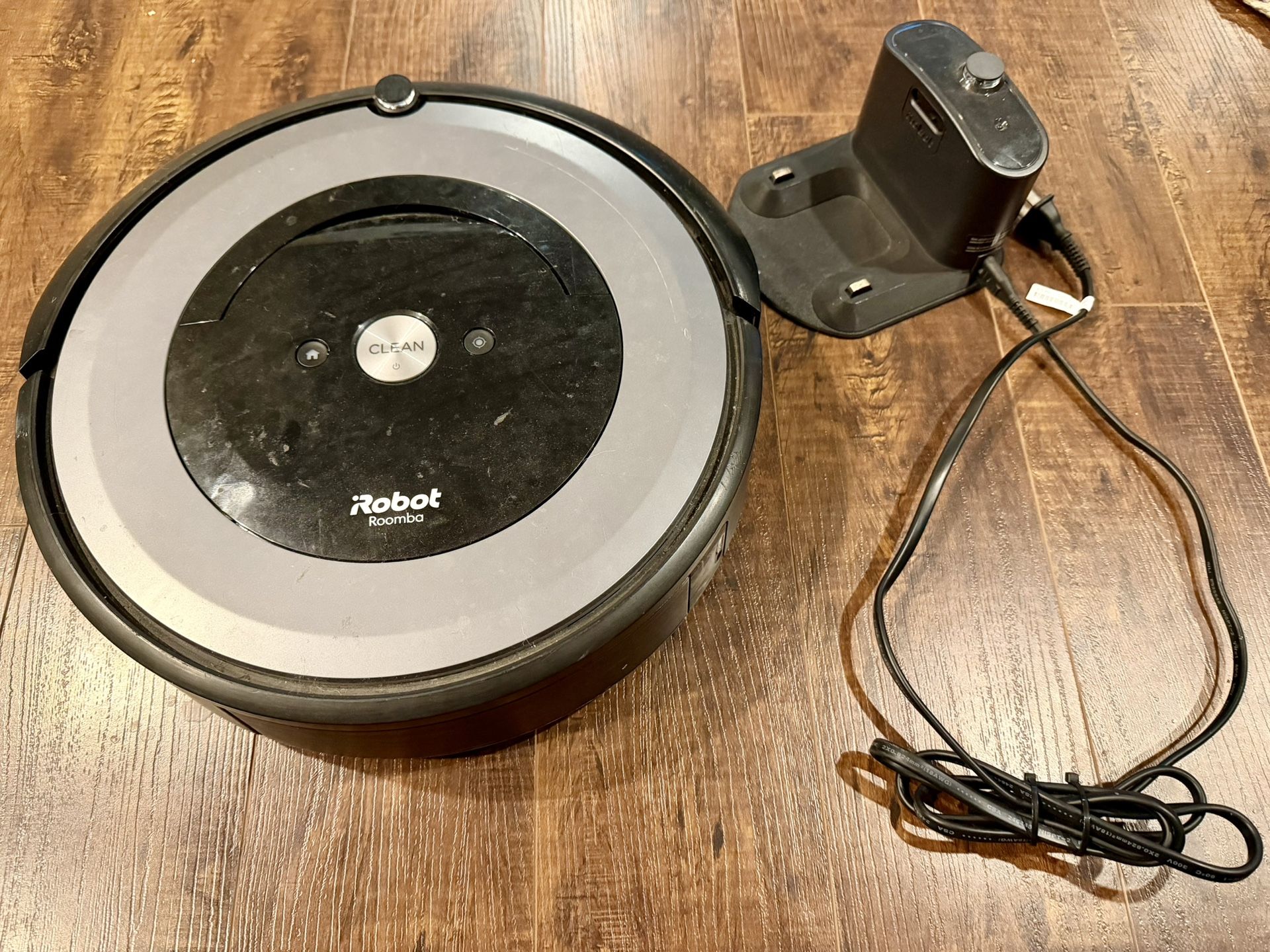iRobot Roomba E6