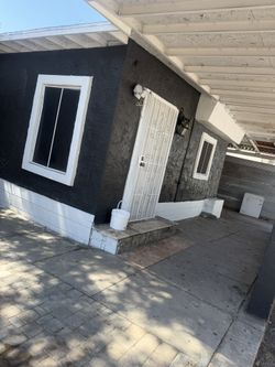 I'm selling my mobile home.