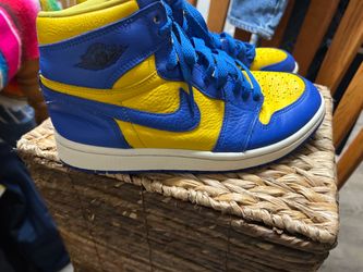 Air Jordan 1 High Blue Yellow Sneakers