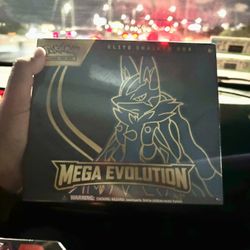 Pokémon mega Lucario ETB + Destined Rivals Tin 