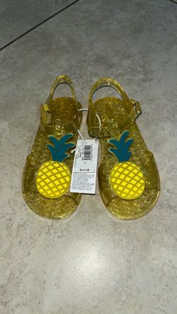 Old Navy Toddler Girl’s Sparkly Pineapple Jelly Sandals / Shoes, Size 6, 8
