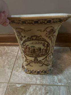 Vase Oriental