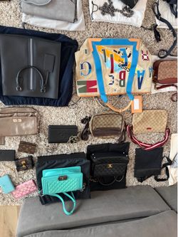 32 DESIGNER BAGS (PRICE VARYS)