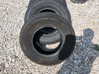 Cooper/Evolution Studded Tires Total Of 4