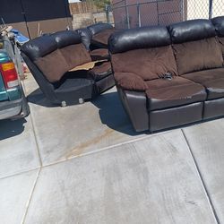 Sectional Couch With Rec