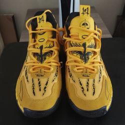 Lamelo Ball. PUMA. MB.03. PORSCHE. (NEW!)