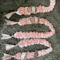 Hello Kitty Lei