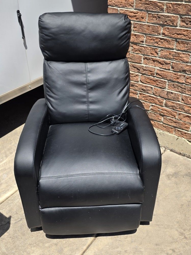 Reclining Chair With Massager