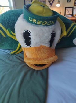 University Oregon ducks plush ush pillow
