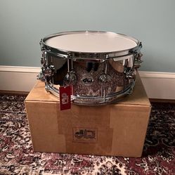 575 OBO: 6.5 x 14 DW Collector Series 3mm Chrome Steel Snare Drum