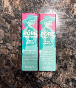 NEW BENEFIT COSMETICS THE POREFESSIONAL PORE SMOOTHING PRIMER $5 for both!