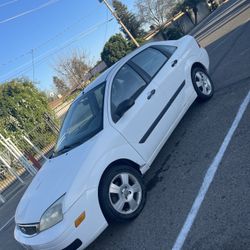 2005 Ford Focus