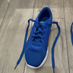 Reebok Size 7 Shoes