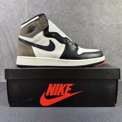 Air Jordan 1 Retro High OG Dark Mocha Brown Mens