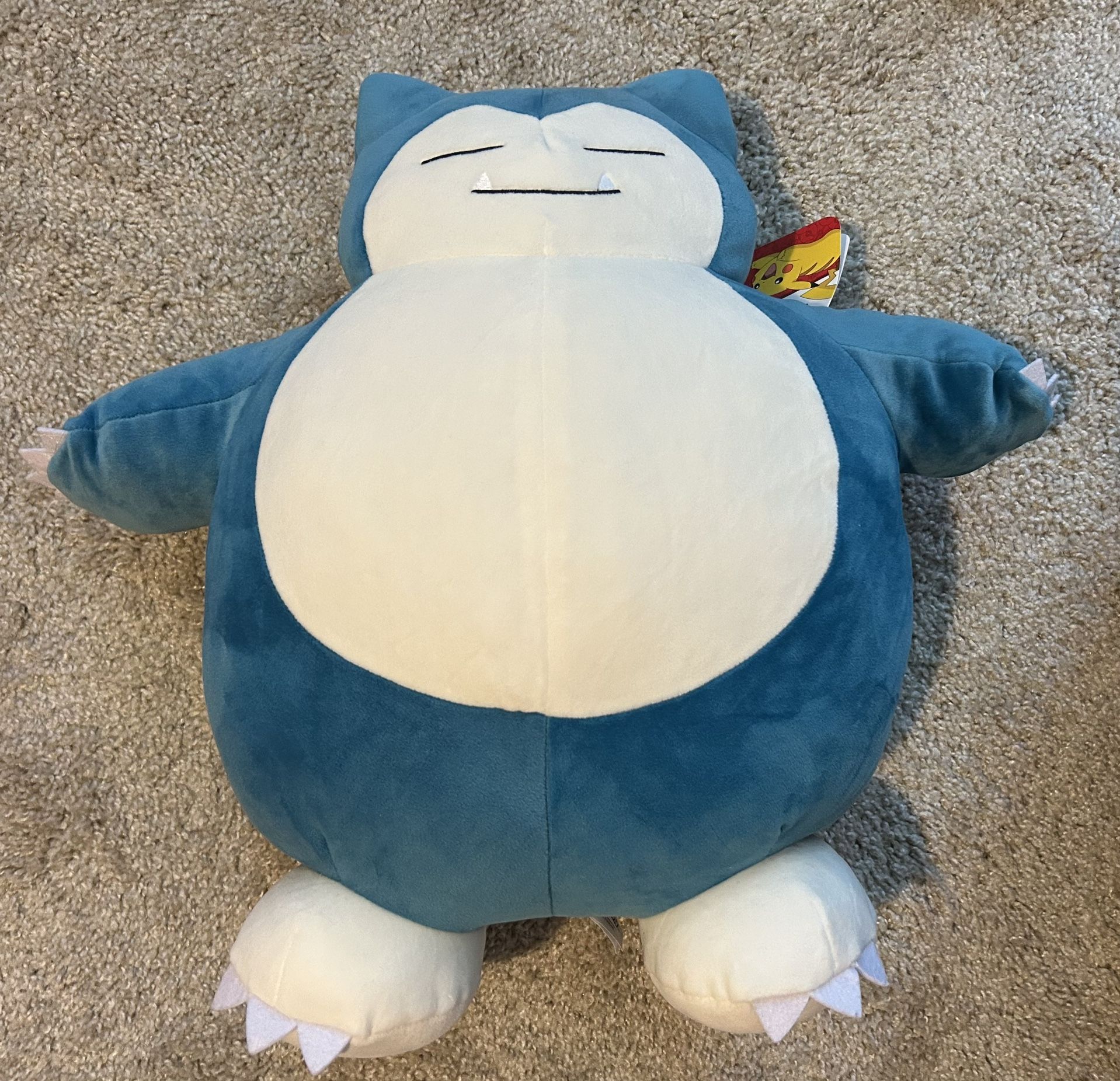 Snorlax Pokemon Plush (NEW with tags)