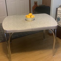 Mid century modern Kitchen table