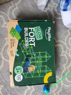 Playvibe fort builder 130 piece glow in the dark