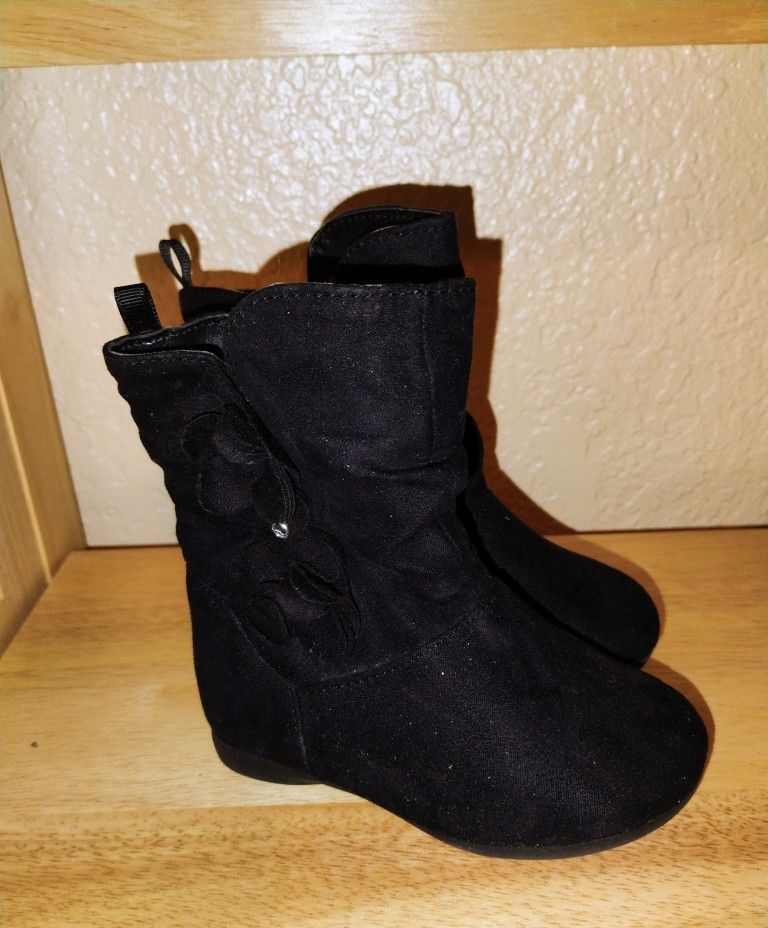 Little Girls Size 5 • Healthtex