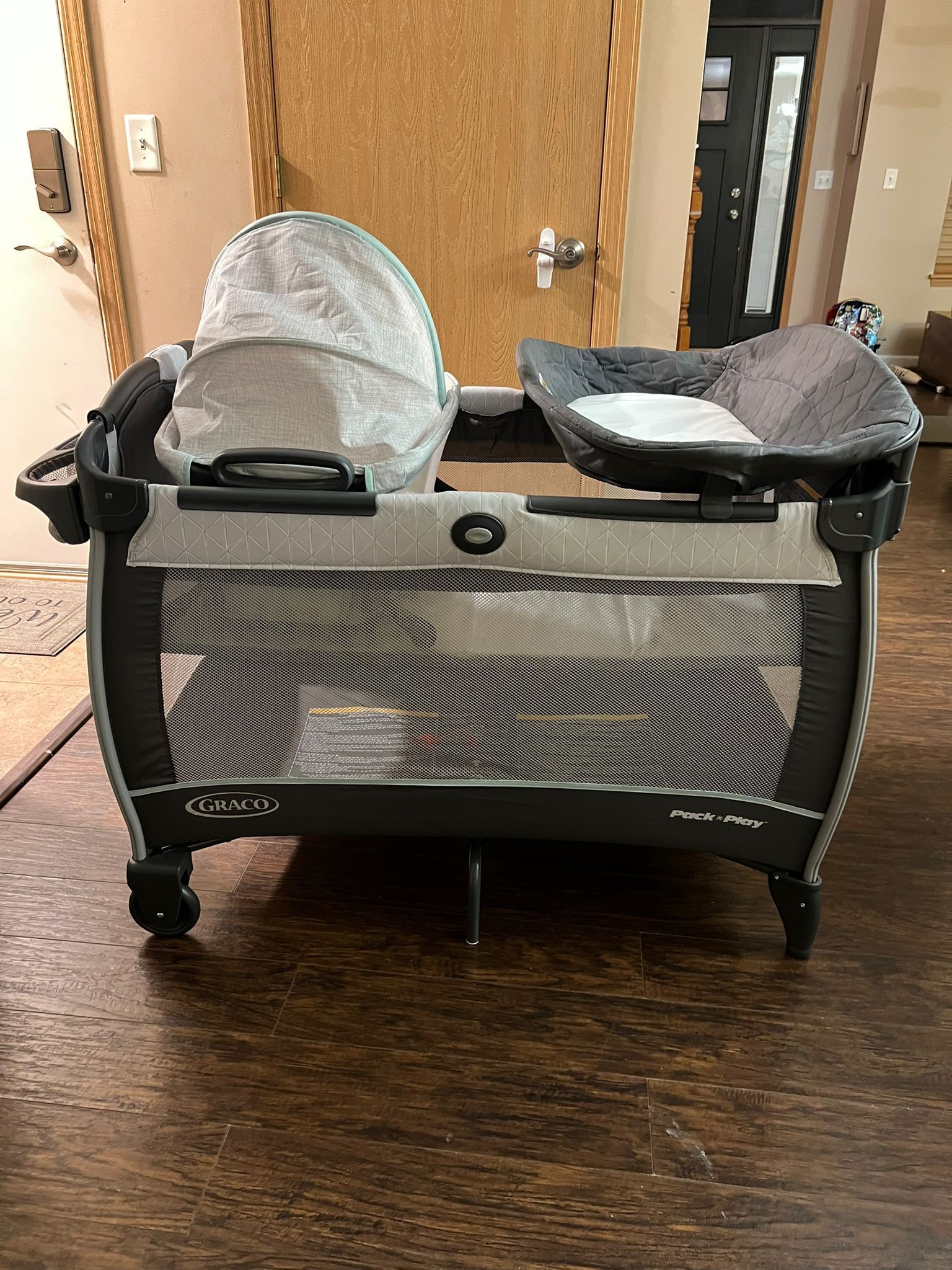 Graco Pack 'n Play Close2Baby Bassinet Playard Features Portable Bassinet Diaper Changer and More, Derby