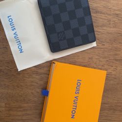 Louis Vuitton Multiple Wallet in Damier Graphite Canvas