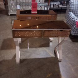 Console Table ( Ask For Jose)