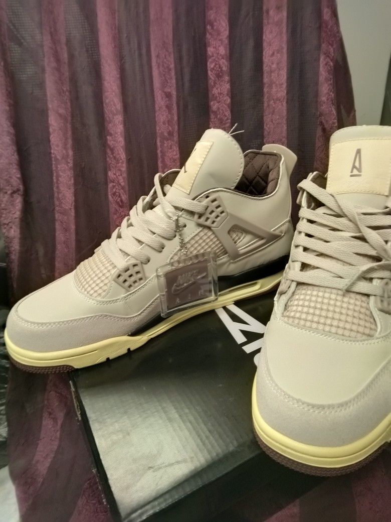 Air Jordan 4 Retro