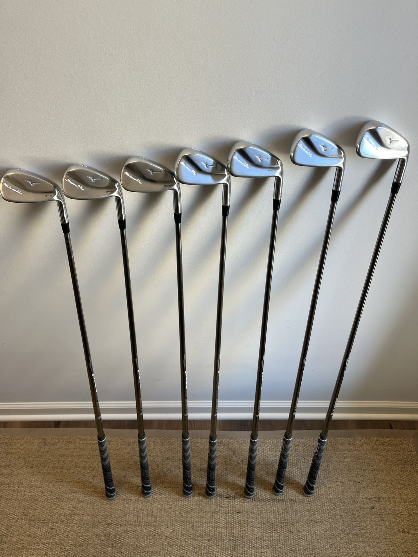 Mizuno 245 Iron Set