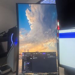 Gaming montior Dell 32” LED curved