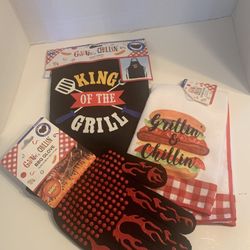 Three-piece barbecue set king  of the grill apron grilling and chilling kitchen towel BBQ glove in red